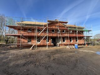 NEUBAU WOHNHAUS MIT EINLIEGERWOHNUNG